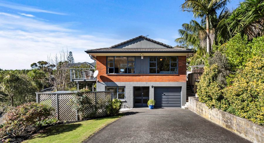  at 28 Carlton Street, Hillsborough, Auckland