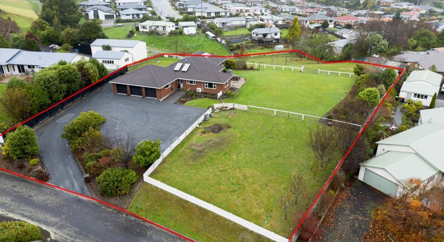  at 20H Brighton Road, Green Island, Dunedin, Otago