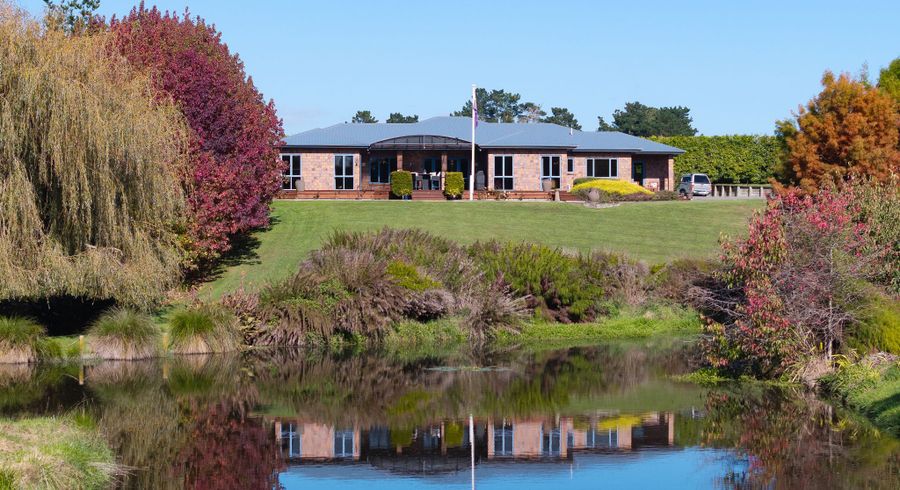  at 25 Twin Peaks Grove, Koputaroa, Horowhenua, Manawatu / Whanganui