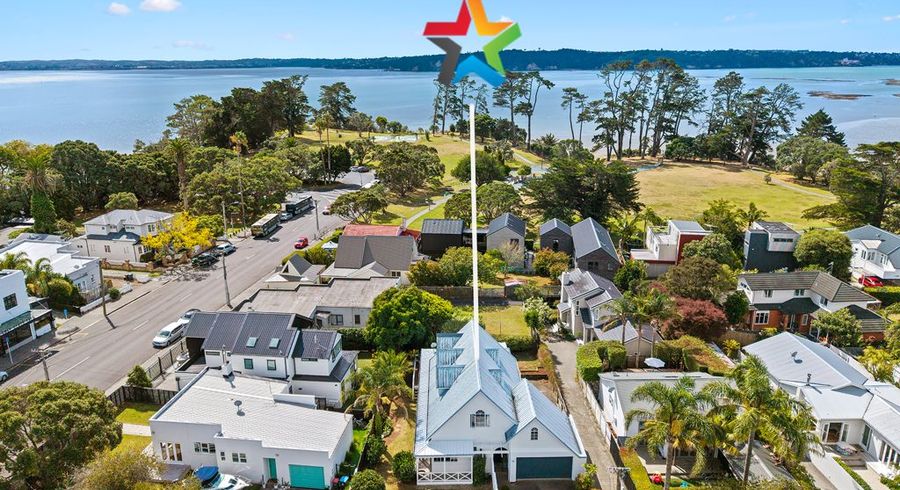  at 6 Boscawen Street, Point Chevalier, Auckland