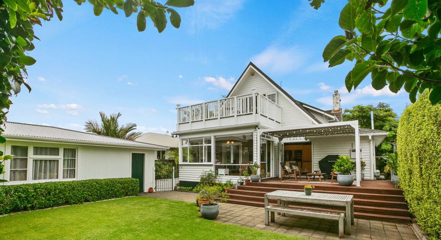  at 348 Saint Aubyn Street, Moturoa, New Plymouth