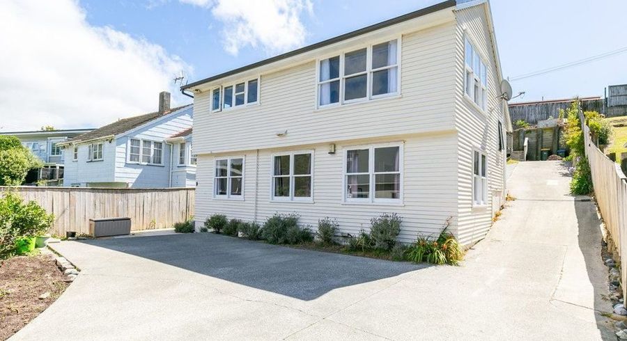  at 41 Dimock Street, Titahi Bay, Porirua, Wellington