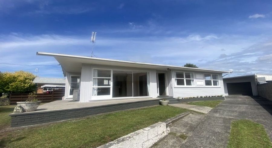  at 66 English Street, Saint Andrews, Hamilton, Waikato