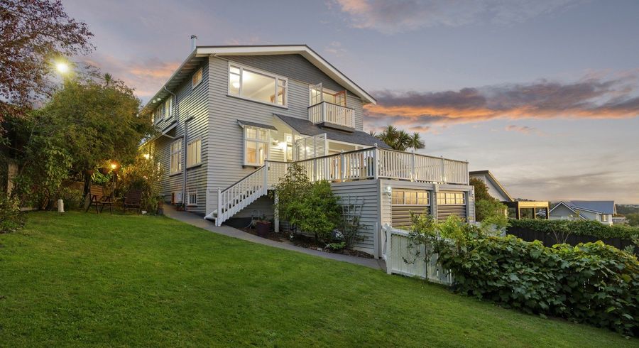  at 126 Hackthorne Road, Cashmere, Christchurch City, Canterbury