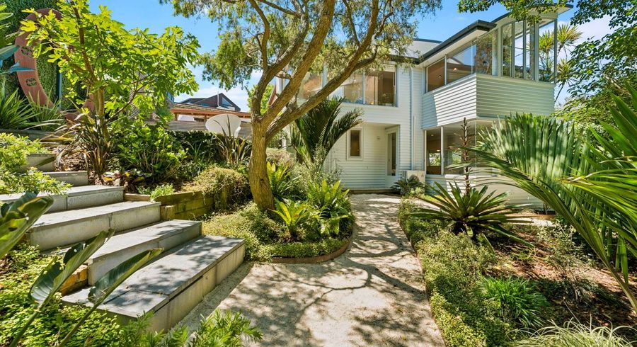  at 1/8 Maunganui Road, Birkenhead, North Shore City, Auckland