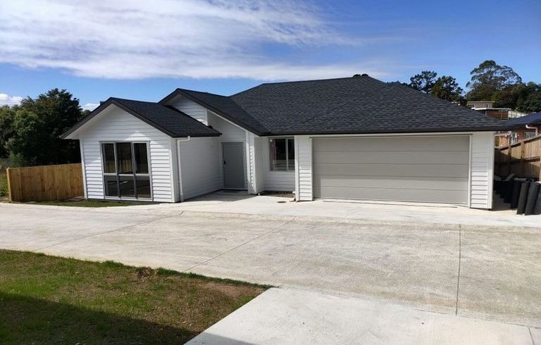  at 4 Han Court, Glen Eden, Waitakere City, Auckland