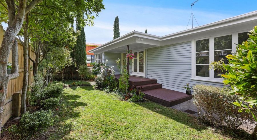  at 52 Elliot Street, Howick, Manukau City, Auckland