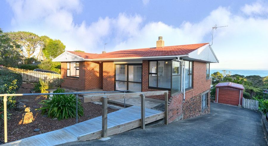  at 3 Gill Crescent, Blockhouse Bay, Auckland City, Auckland