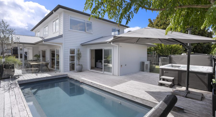  at 20A Rewarewa Road, Te Atatu Peninsula, Auckland
