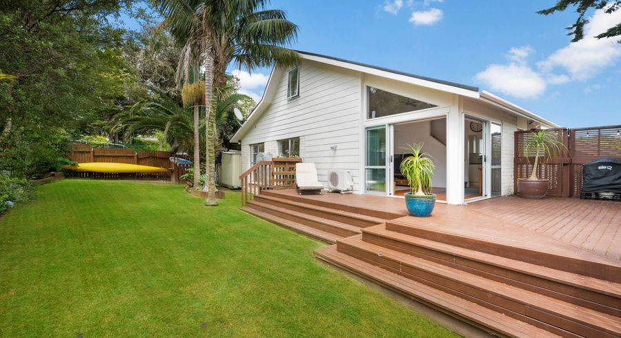  at 1/4 Mawson Avenue, Torbay, Auckland