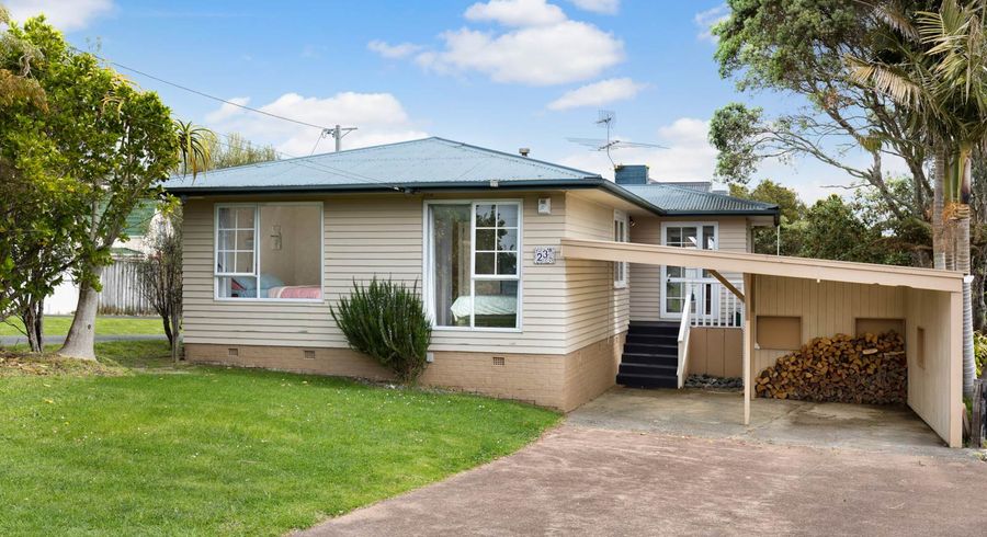  at 1/23 Kia Ora Road, Beach Haven, Auckland