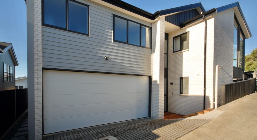  at 9 Arran Road, Browns Bay, North Shore City, Auckland