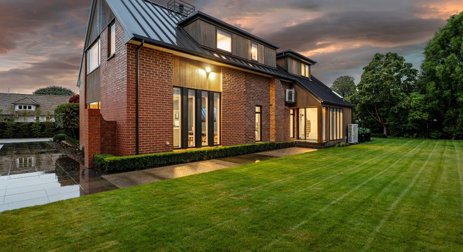  at 66 Straven Road, Fendalton, Christchurch City, Canterbury