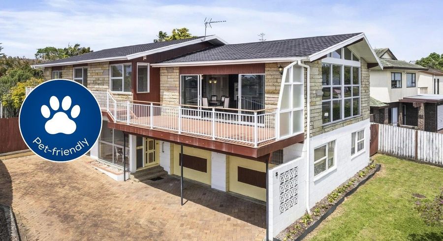  at 3 Belmere Rise, Farm Cove, Auckland