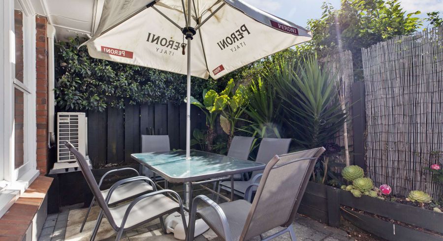 at 4/0 Liverpool Street, Royal Oak, Auckland