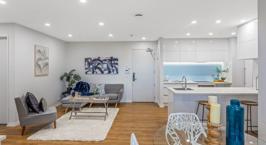  at 5/46 Wellington Street, Howick, Auckland