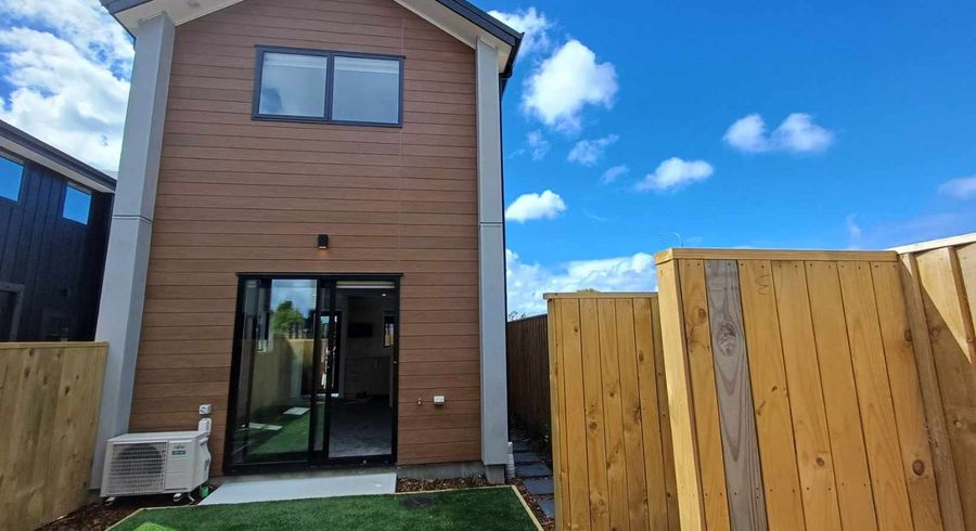  at 5/216 Rosebank Road, Avondale, Auckland City, Auckland