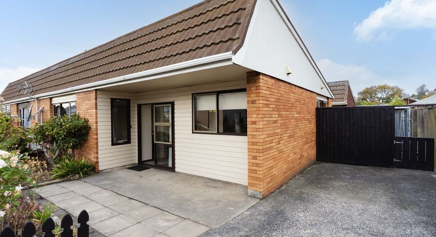  at 33B Thorn Street, Caversham, Dunedin