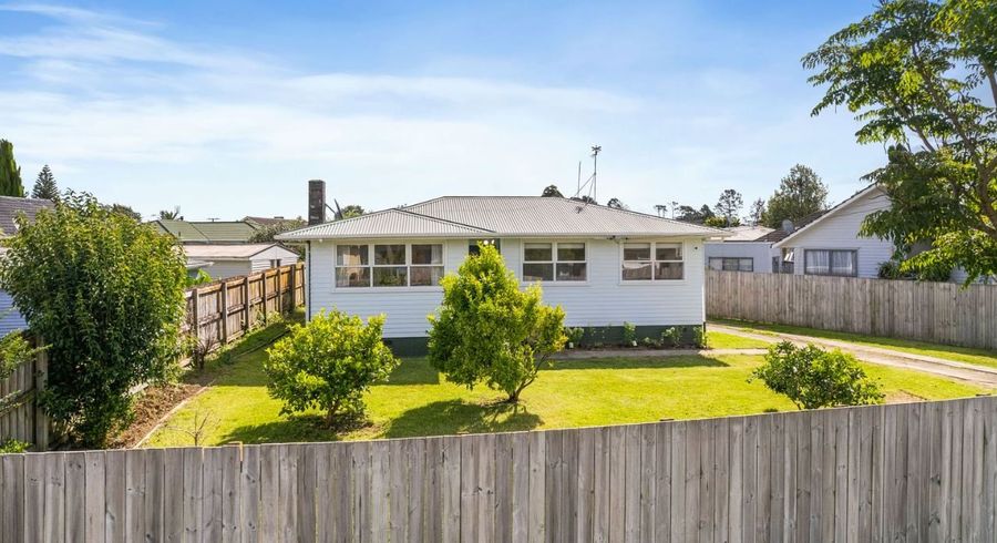  at 4 Antrim Crescent, Otara, Auckland