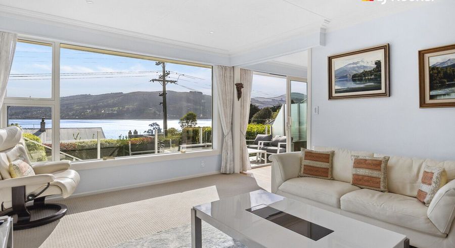  at 10A Wharfdale Street, Macandrew Bay, Dunedin