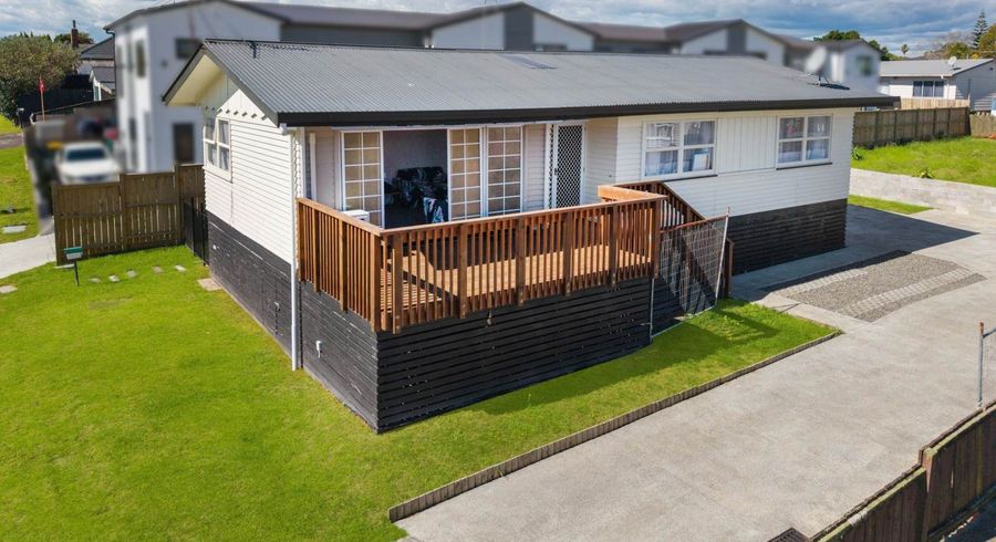  at 4 Ross Avenue, Papatoetoe, Manukau City, Auckland