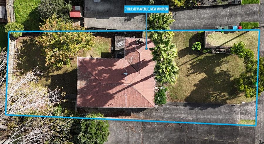  at 7 Hillview Avenue, New Windsor, Auckland
