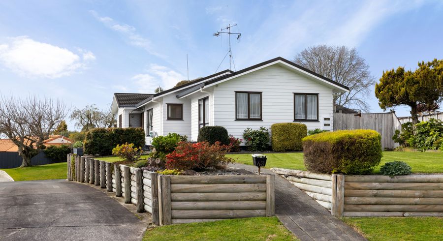  at 43 Lansdowne Crescent, Glenview, Hamilton, Waikato