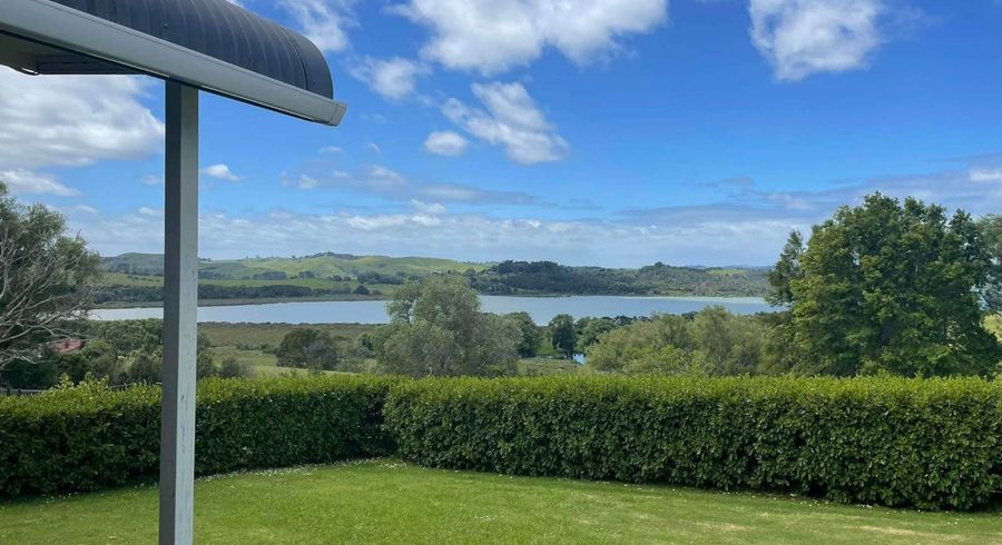  at 147 Petley Road, Paparoa