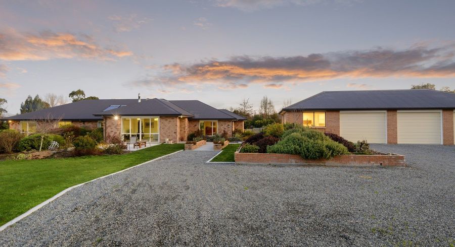  at 127 Summerhill Road, Rangiora