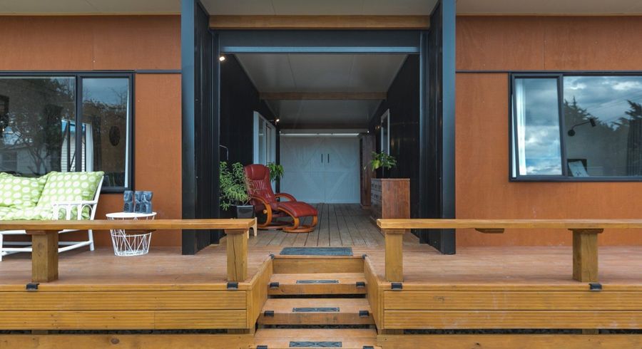  at 20 Dundas Street, Porangahau