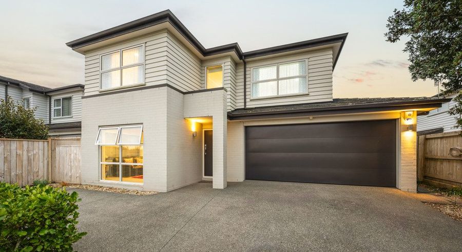  at 76 Stancombe Road, Flat Bush, Manukau City, Auckland