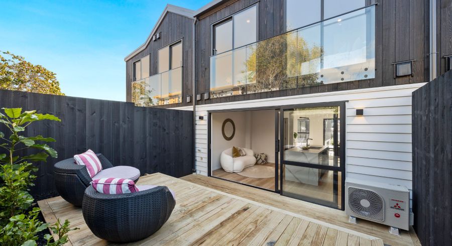  at 10E Prince Regent Drive, Half Moon Bay, Manukau City, Auckland