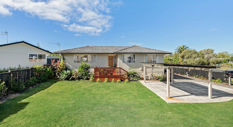  at 35 Kivell Close, Mangere East, Auckland