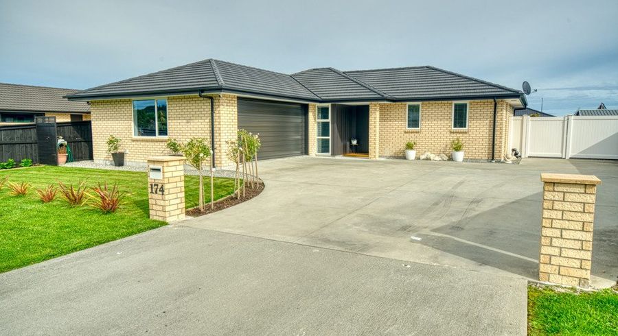  at 174 Coulson Road, Paroa, Grey, West Coast