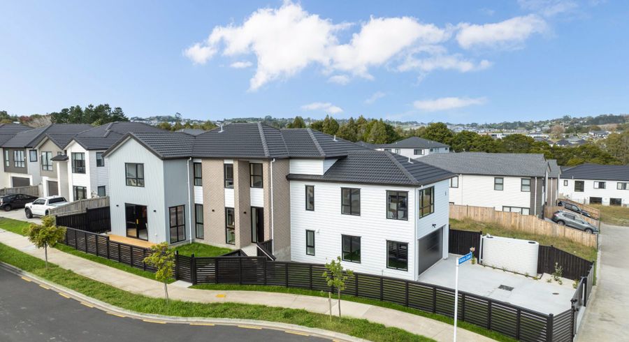  at 2 Kakau Lane, Flat Bush, Manukau City, Auckland