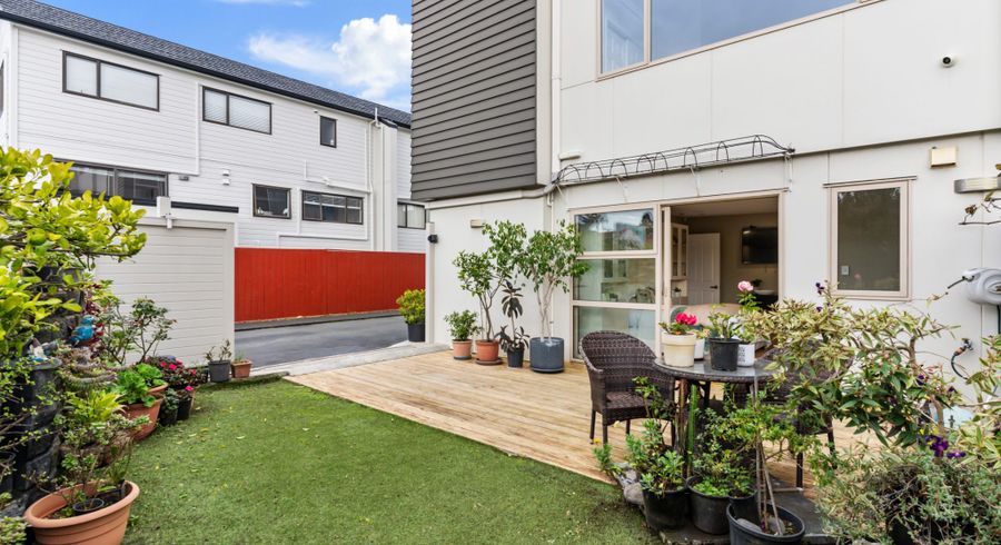  at 4/21A Mt Smart Road, Royal Oak, Auckland City, Auckland