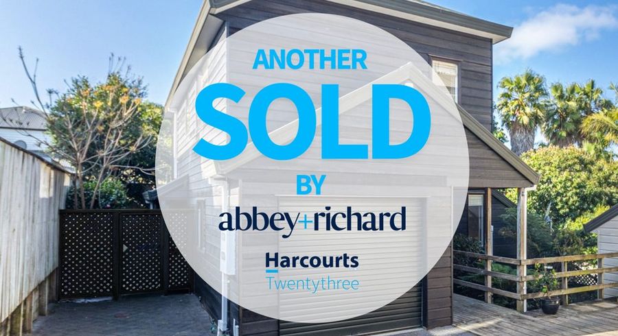  at 3/25 Shackleton Road, Mount Eden, Auckland