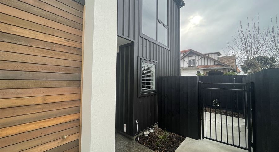  at 10/27 New Brighton Road, Shirley, Christchurch