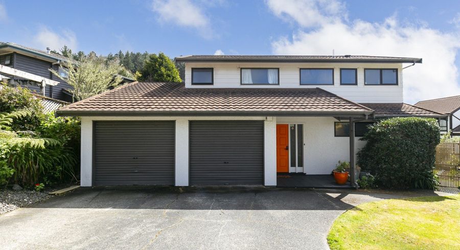  at 18 Duval Grove, Tawa, Wellington