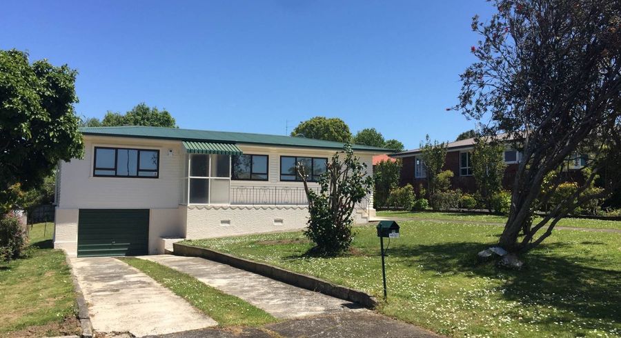  at 15 Udys Road, Pakuranga, Manukau City, Auckland