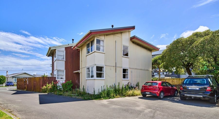  at 2/3 Bouverie Street, Petone, Lower Hutt, Wellington