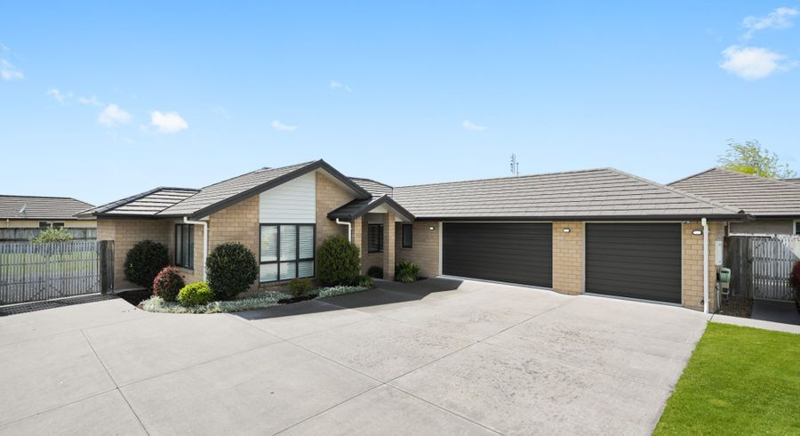  at 6 Sylvester Crescent, Flagstaff, Hamilton, Waikato