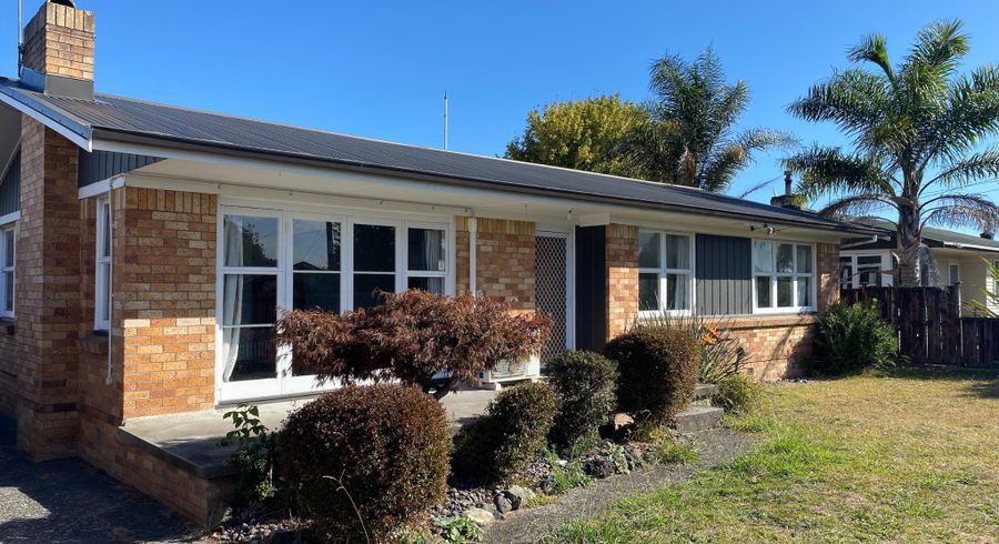  at 211 Sandwich Road, St Andrews, Hamilton
