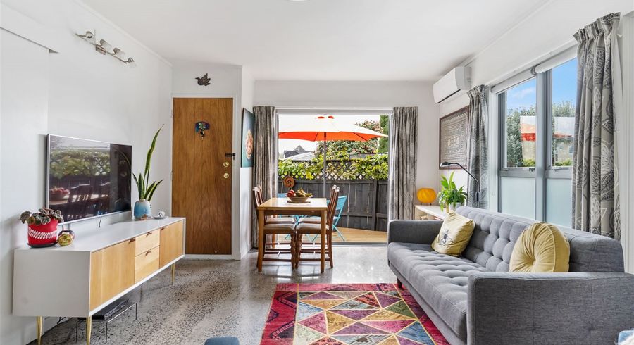  at 4/41 Celtic Crescent, Ellerslie, Auckland