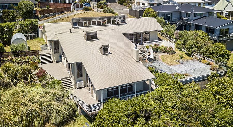  at 9 Tregear Place, Camborne, Porirua