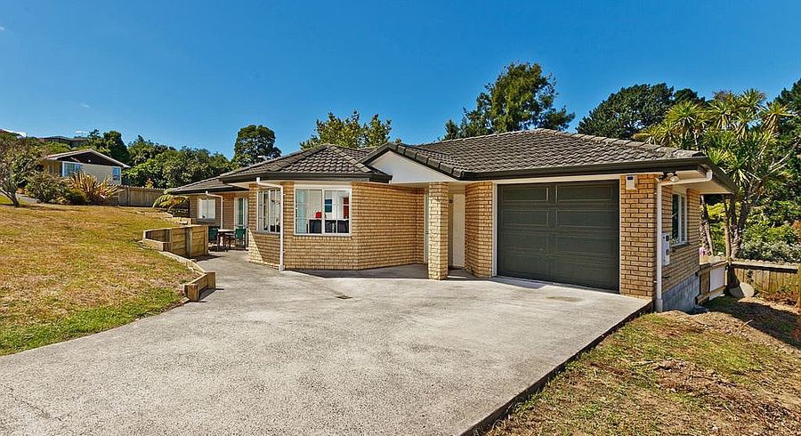  at 2 Regency Place, Sunnynook, North Shore City, Auckland