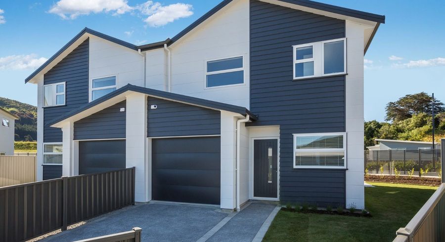  at 8 Parekareka Lane, Kenepuru, Porirua, Wellington