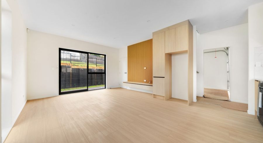  at 4/27 Red Hill Road, Red Hill, Papakura, Auckland