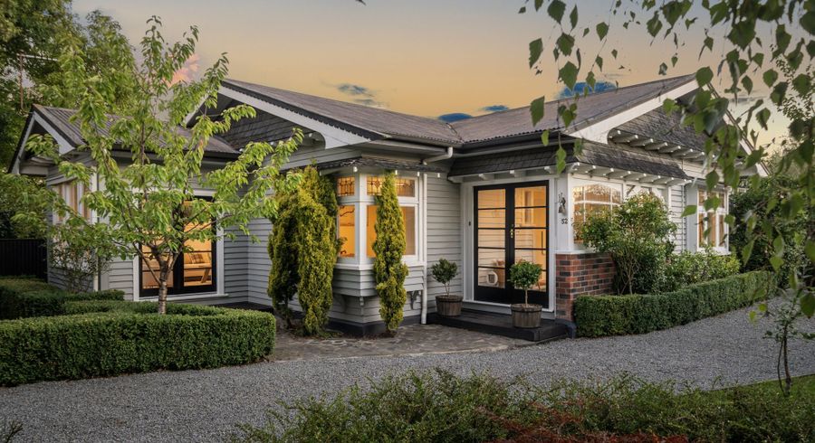  at 52 North Parade, Richmond, Christchurch