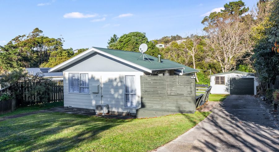  at 41 Thimble Lane, Whitby, Porirua